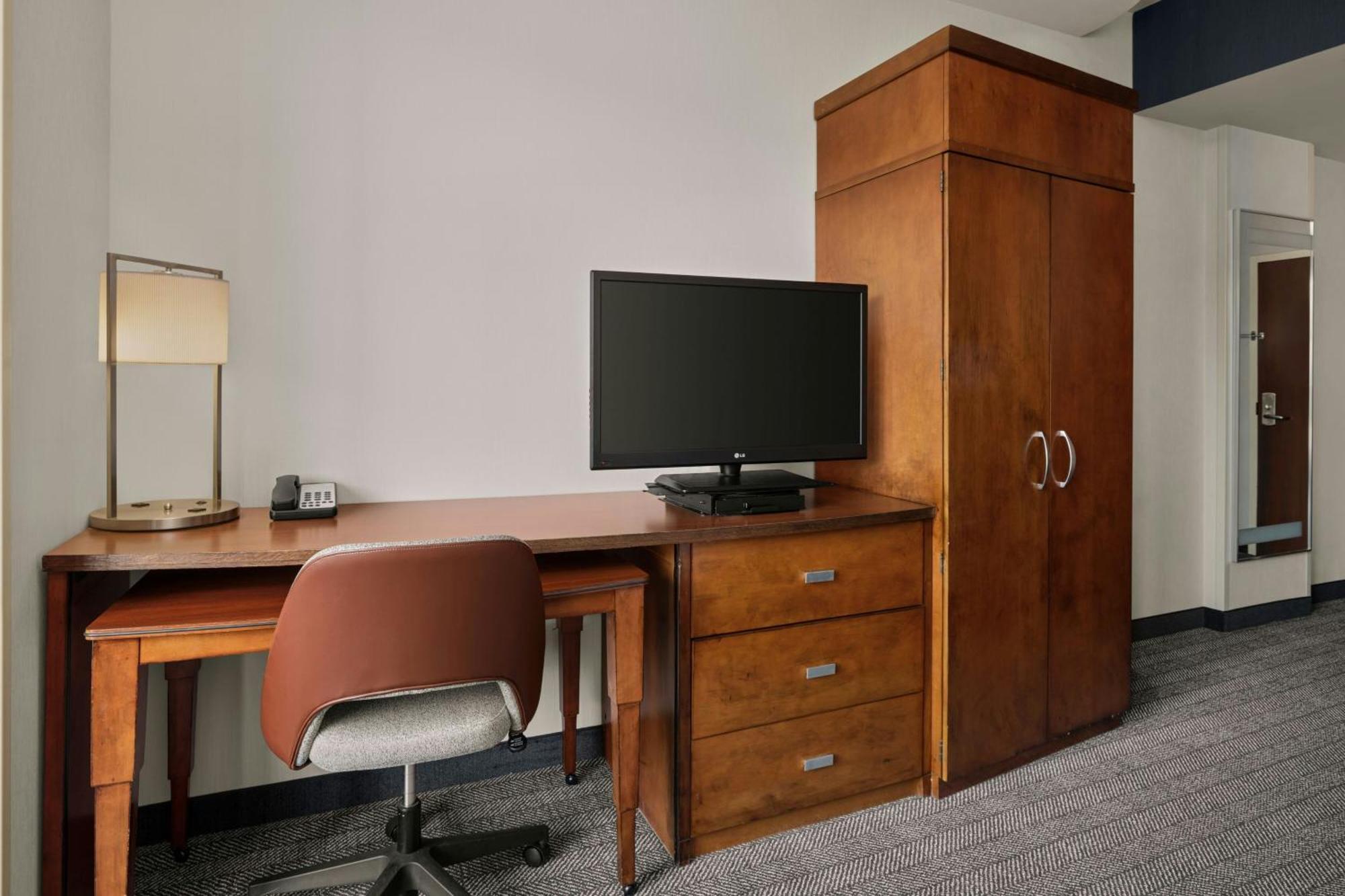 Courtyard By Marriott Halifax Downtown Hotell Exteriör bild