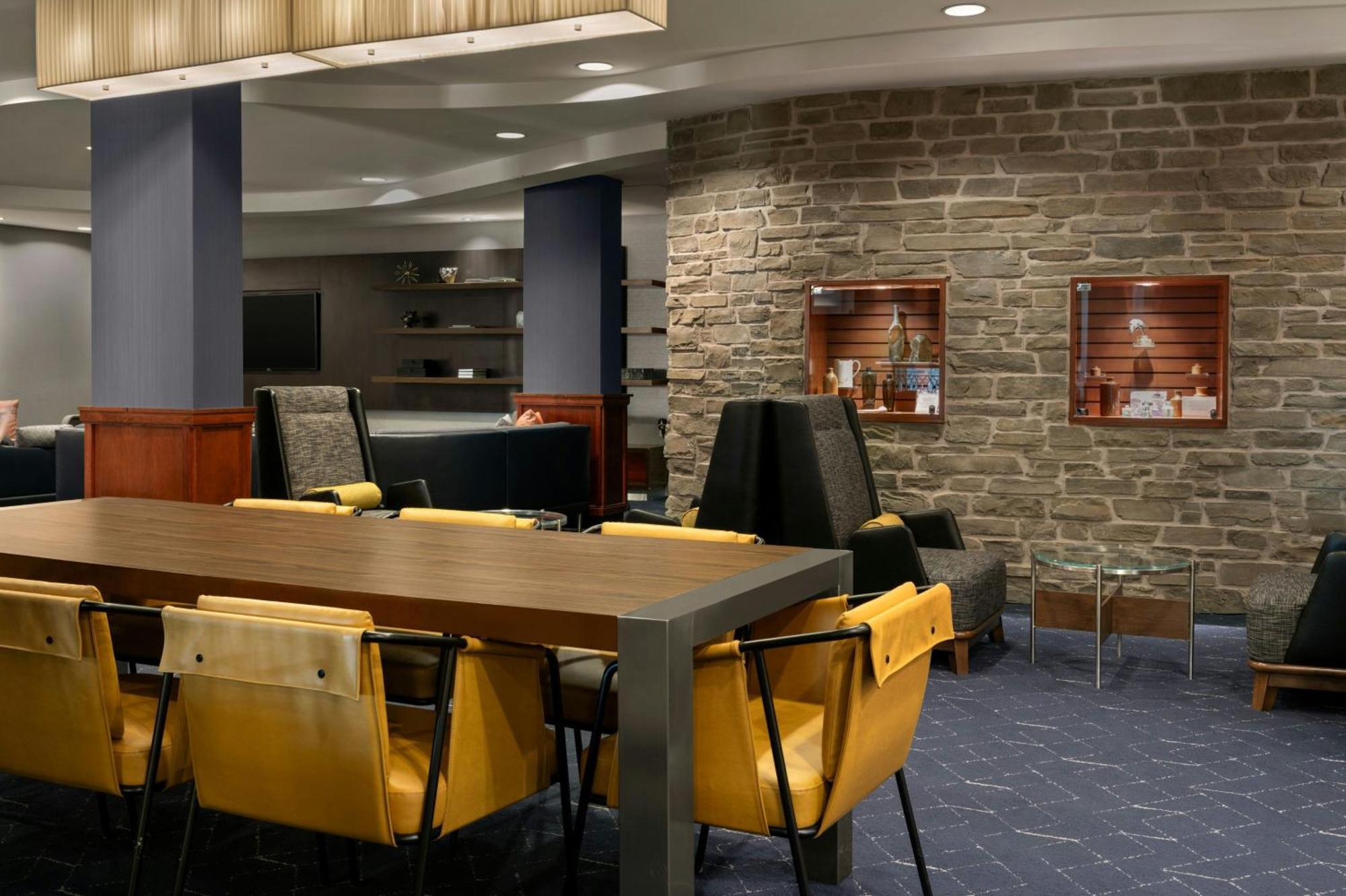 Courtyard By Marriott Halifax Downtown Hotell Exteriör bild
