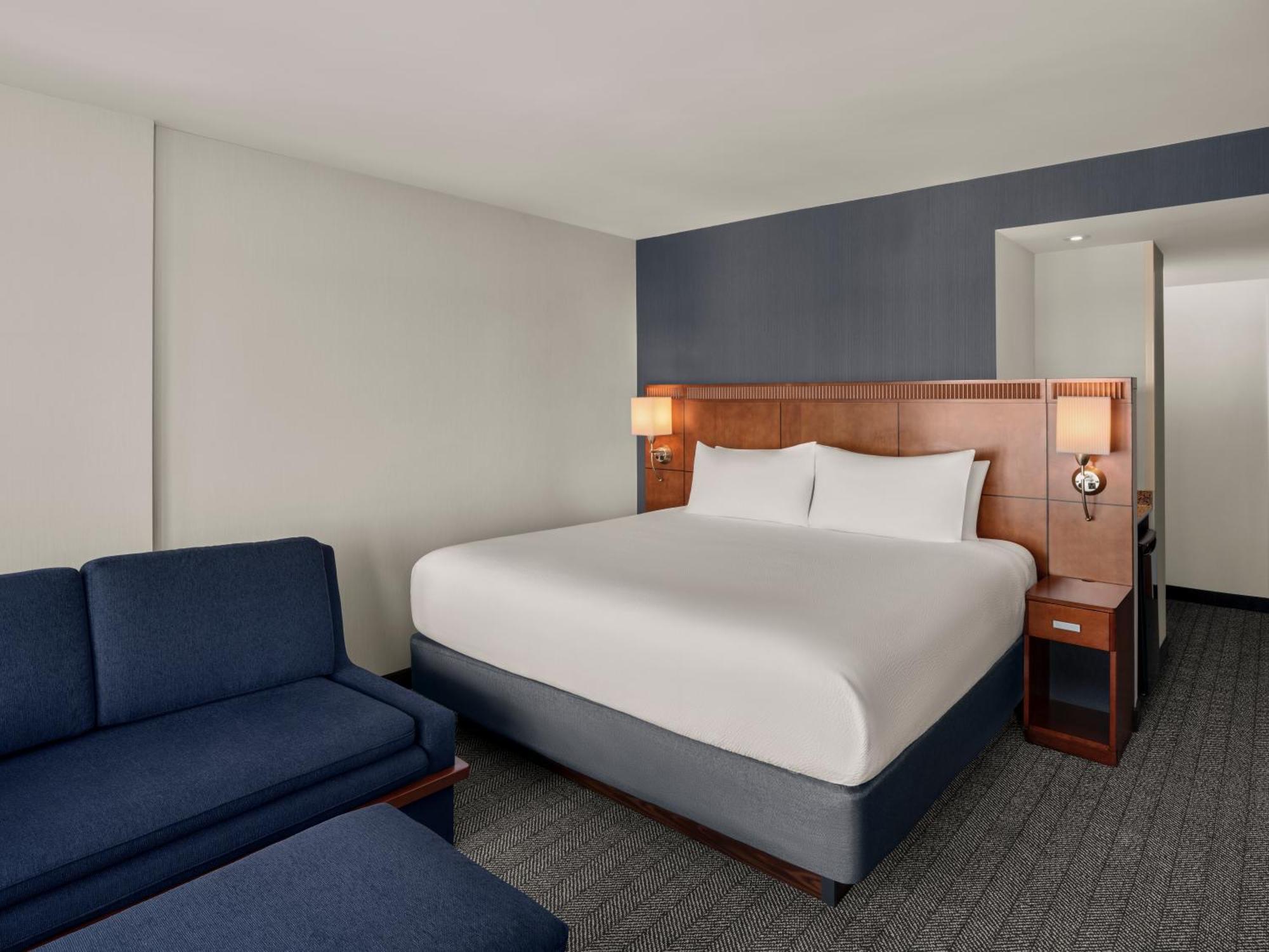 Courtyard By Marriott Halifax Downtown Hotell Exteriör bild