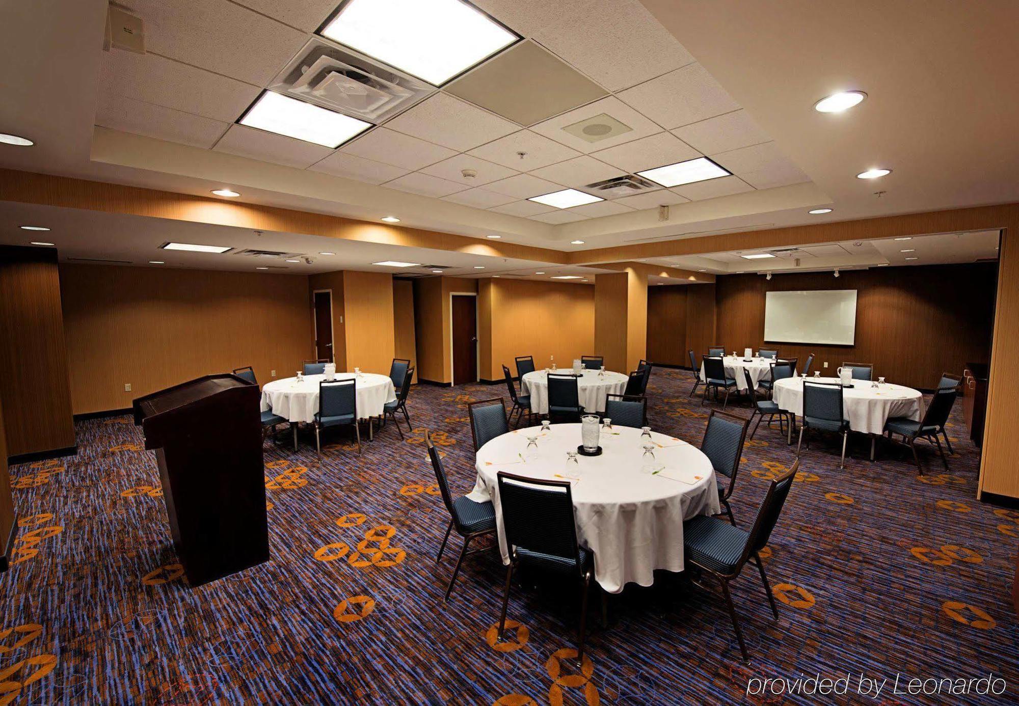 Courtyard By Marriott Halifax Downtown Hotell Exteriör bild